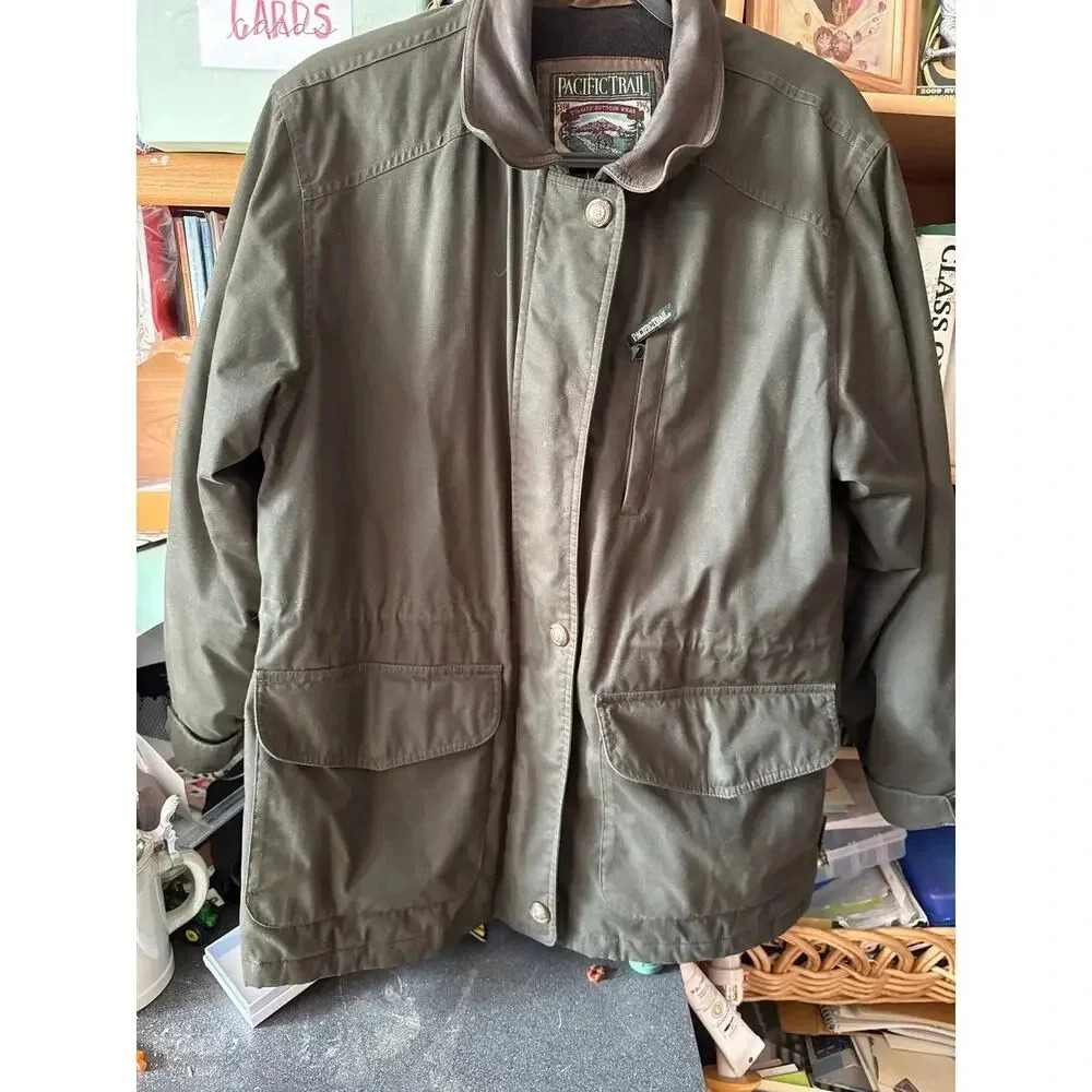 PACIFIC TRAIL outdoors coat- olive green Petite Medium